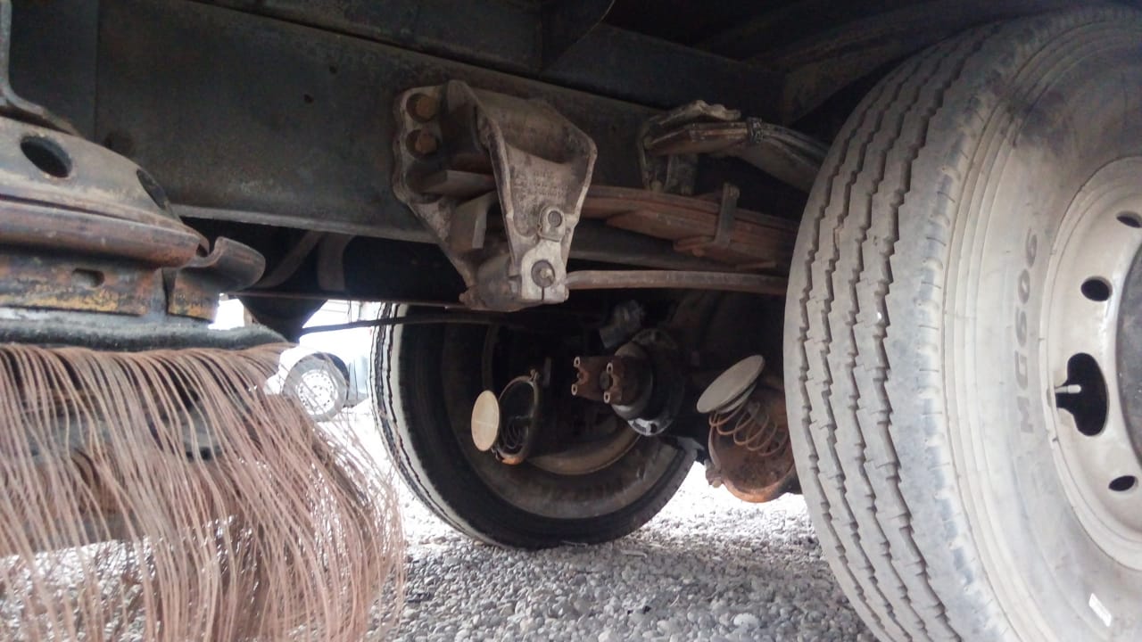  Volkswagen 13.150 2000    EN DESARME